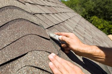 Shingle roof in Fort Macarthur, CA